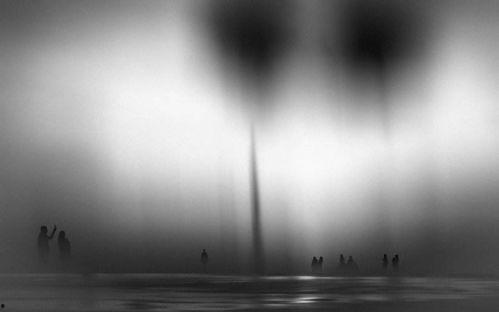 平行天空下,探索未知世界的奥秘